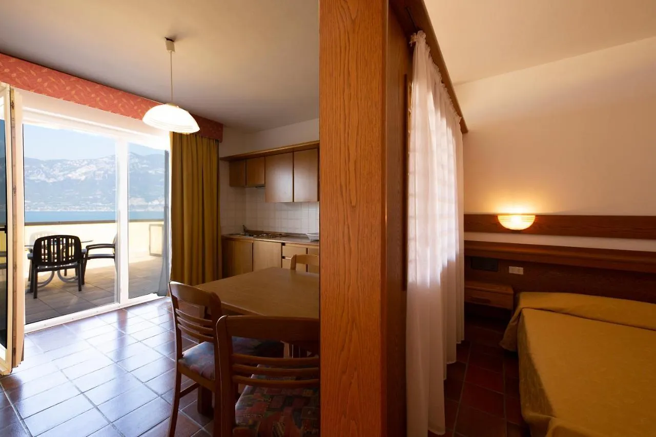 ** Aparthotel Residence Castelli Brenzone sul Garda Italy