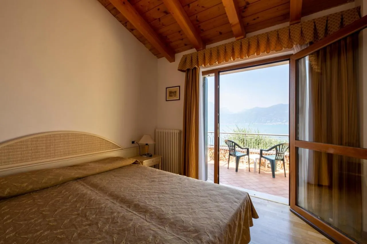 Residence Castelli Brenzone sul Garda Aparthotel