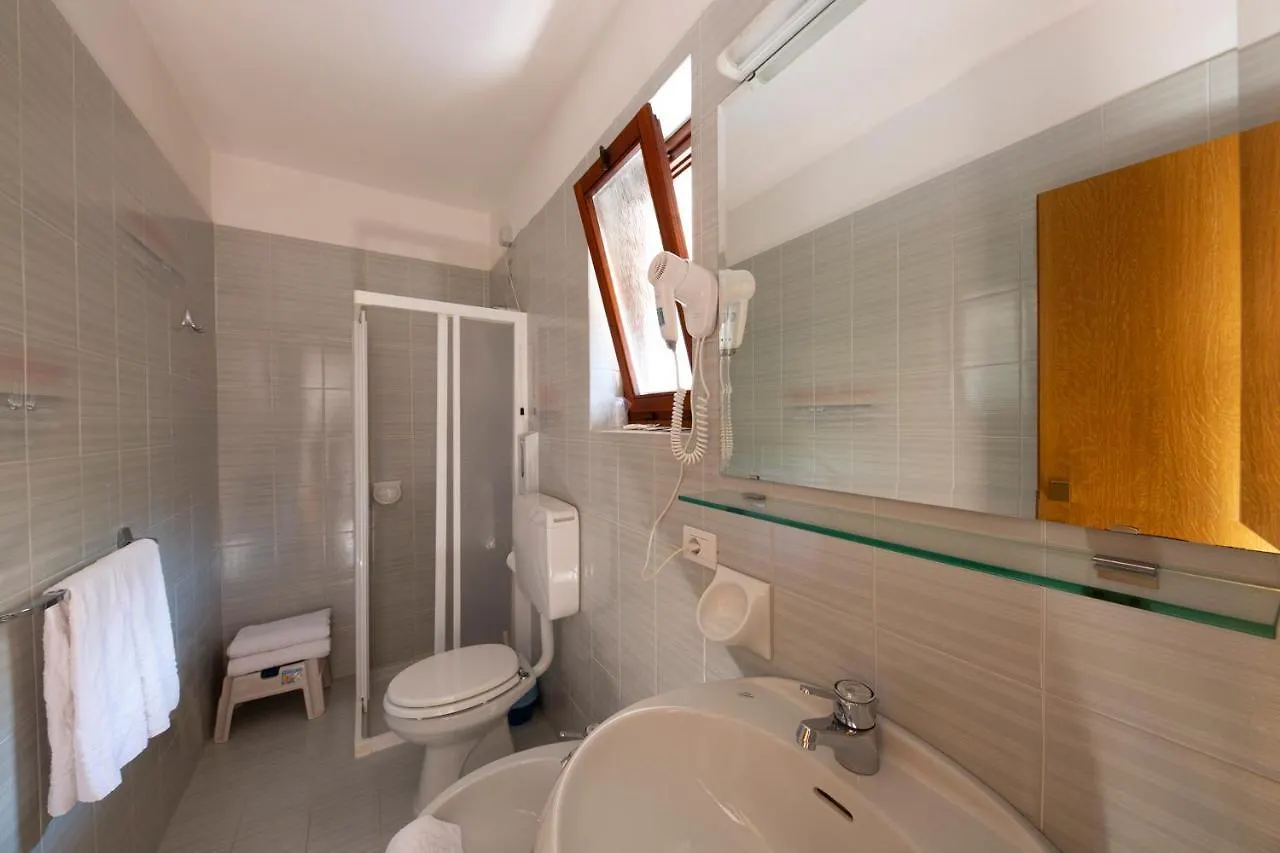 Residence Castelli Brenzone sul Garda 2*,  Italy